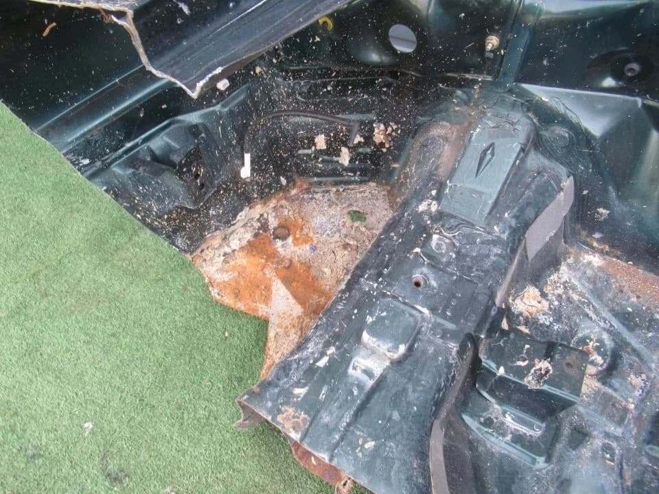 Refuerzo Trasero del Parachoques Mazda Mx-5 II NB 1998-2001 usado 11