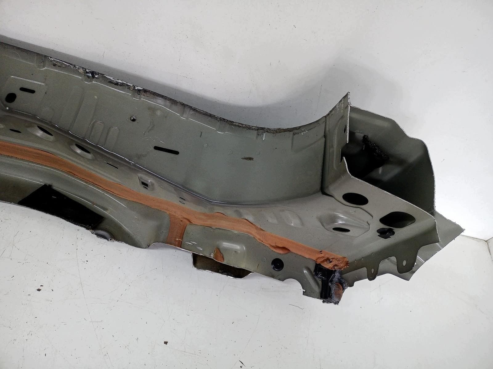 Soporte de Parachoques Trasero Ford Kuga MK3 usado 6