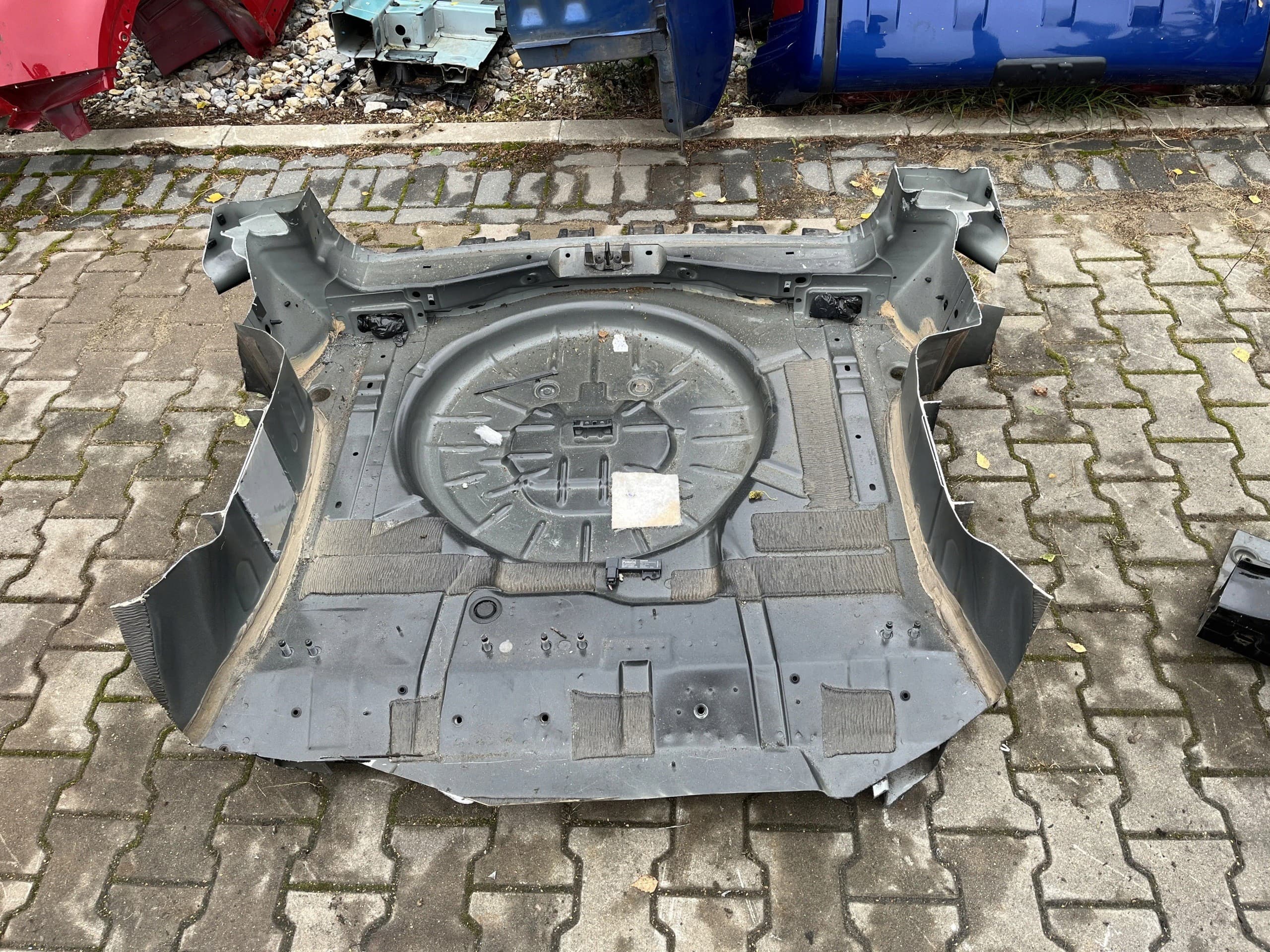 Cinturón Trasero Ford Kuga II MK2 2013- PD usado 2
