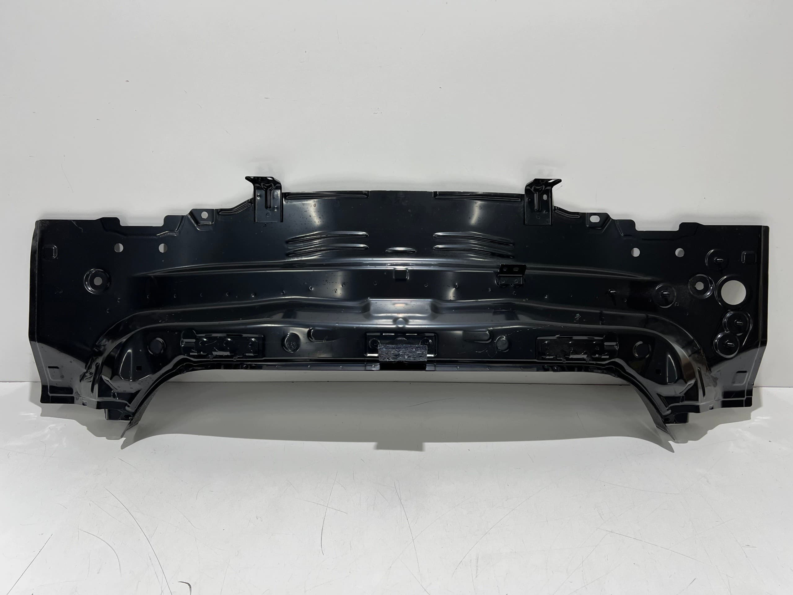 Cubierta del Paragolpes Trasero Mazda 3 usado