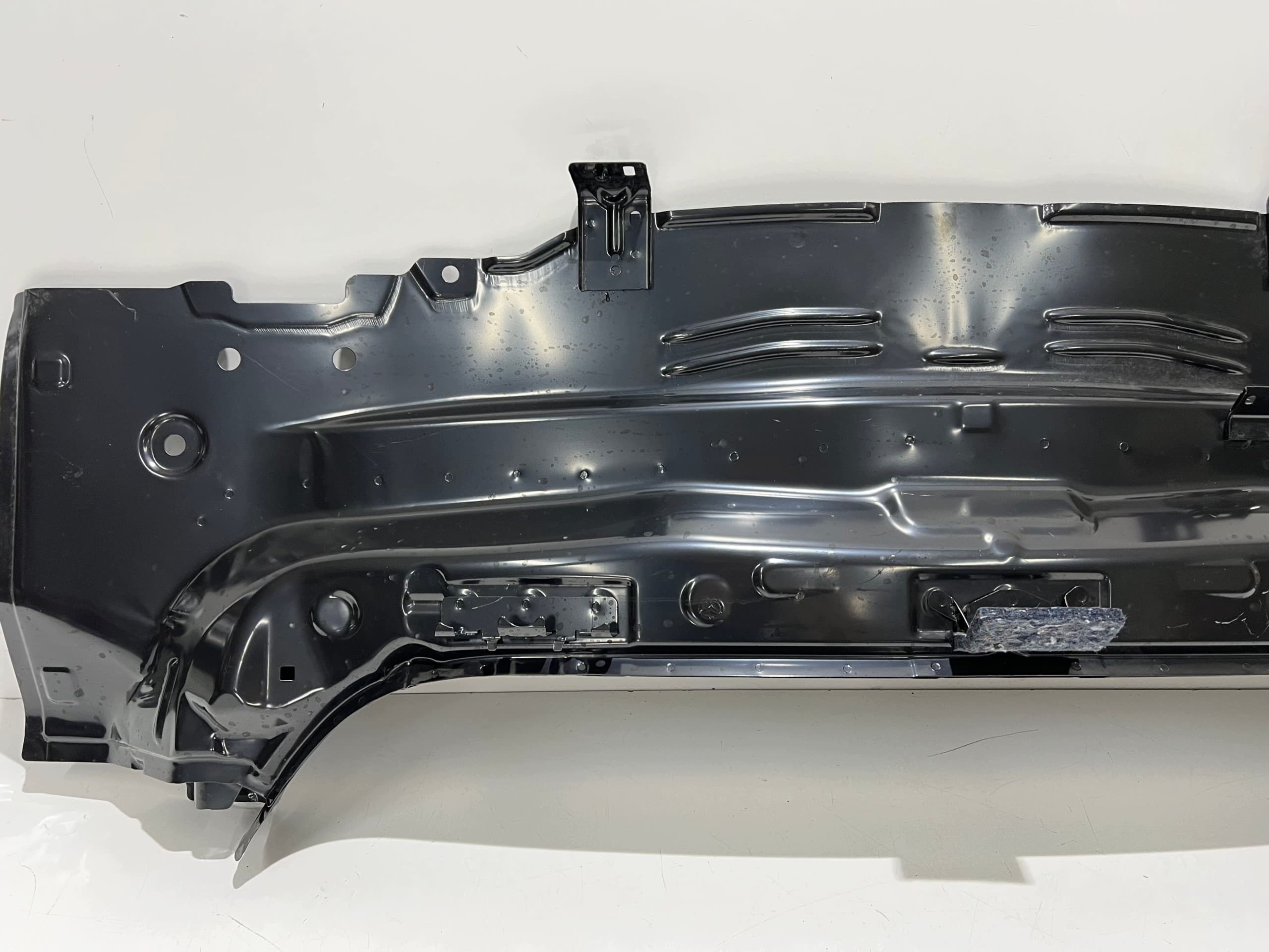 Cubierta del Paragolpes Trasero Mazda 3 usado 3