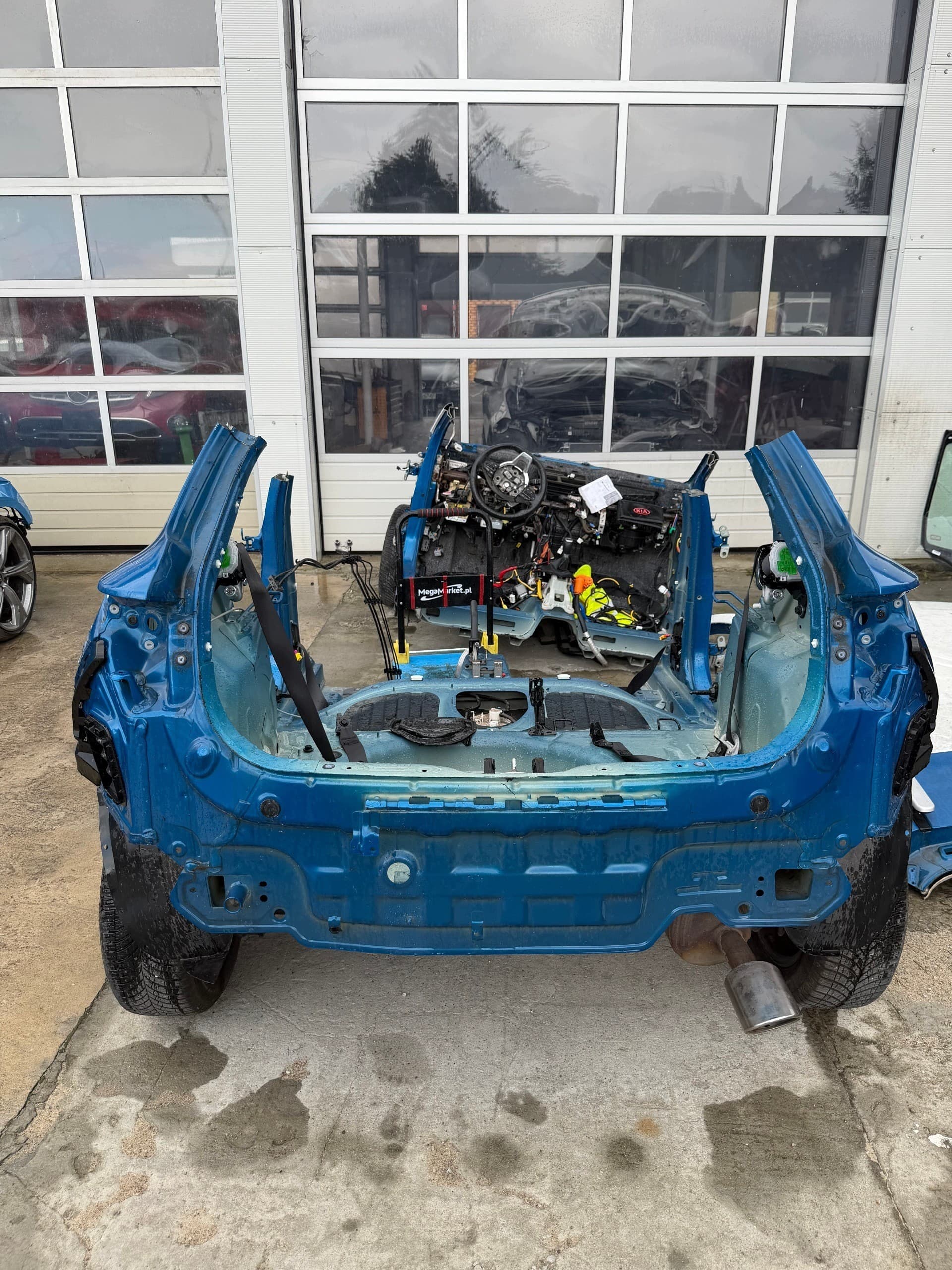 Panel trasero lateral para Kia Stonic 2017 - Juego completo usado