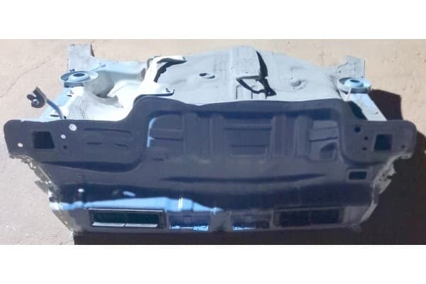 Cinturón trasero X3u para Hyundai i10 II 13-19 usado 3