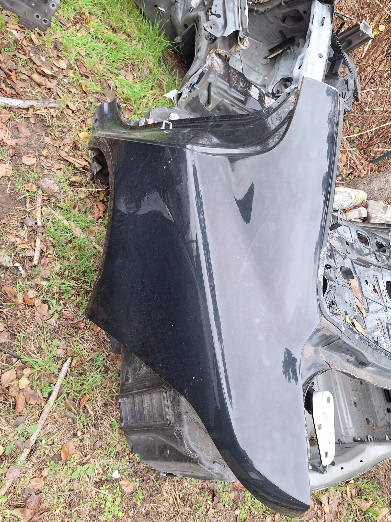 Panel Trasero Jaguar XE X760 usado 3