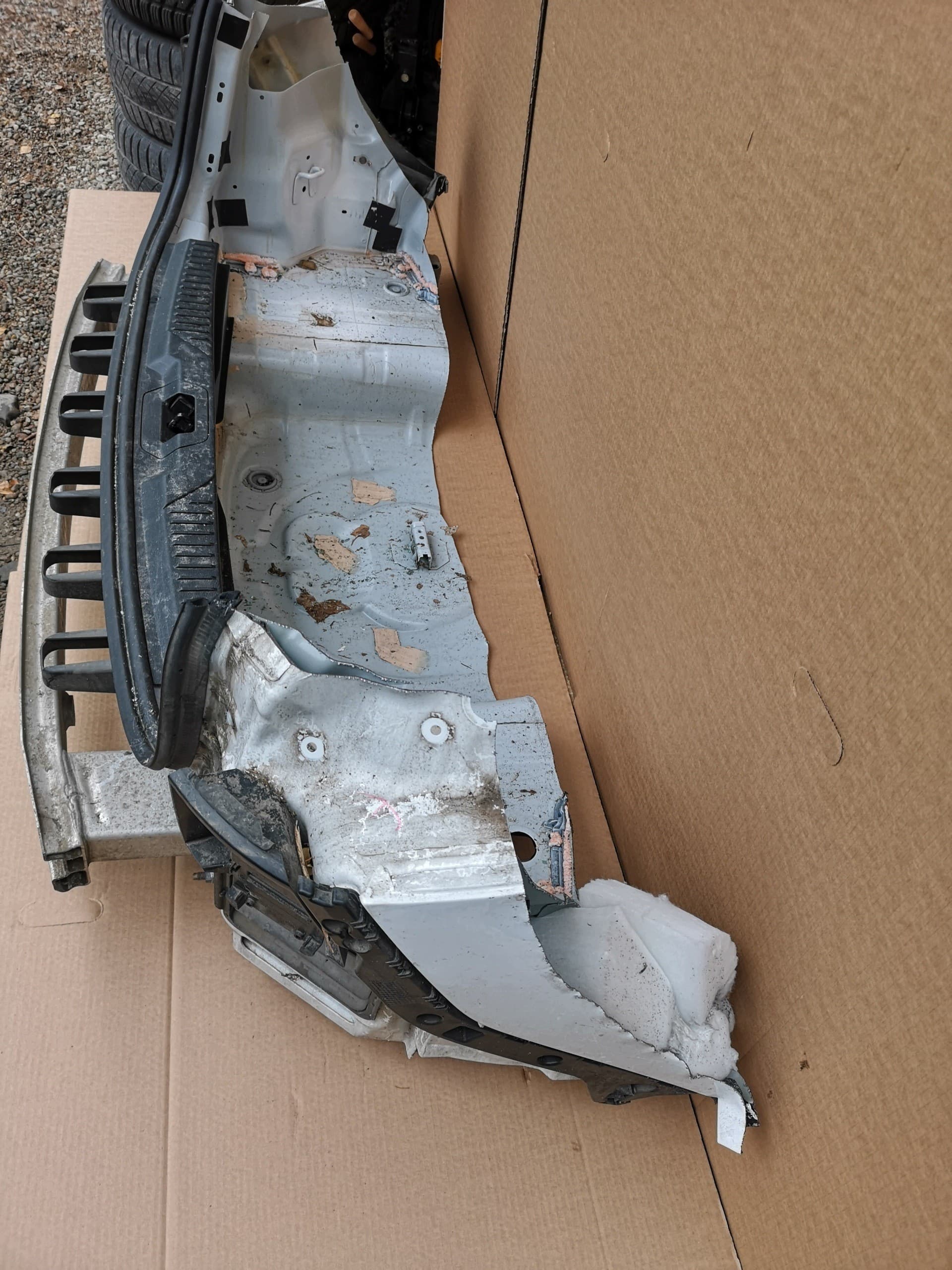 Ford Focus MK4 Lift 18-25 Panel Trasero Completo Combi usado 5