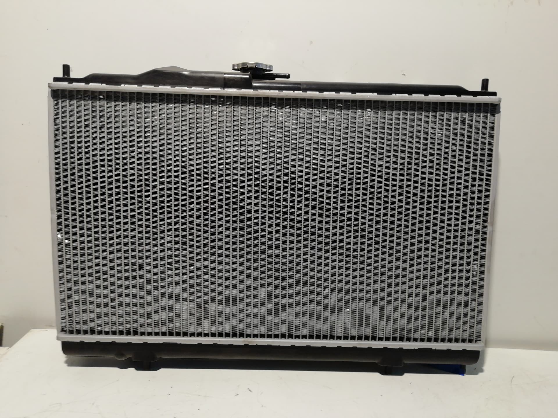 Radiador agua MITSUBISHI SANTAMO (HYUNDAI)