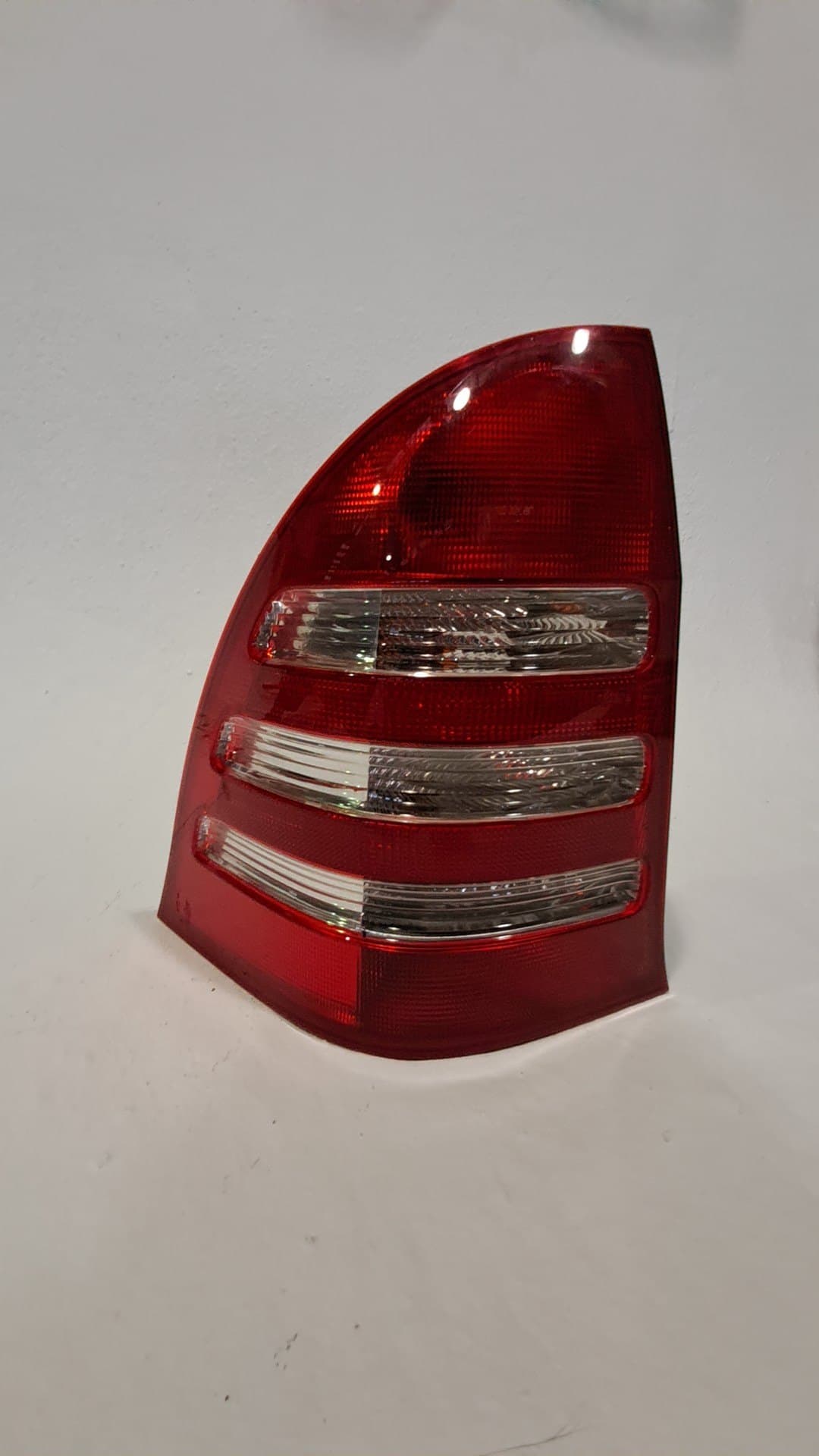 Piloto trasero izquierdo MERCEDES-BENZ CLASE C (W203) BERLINA