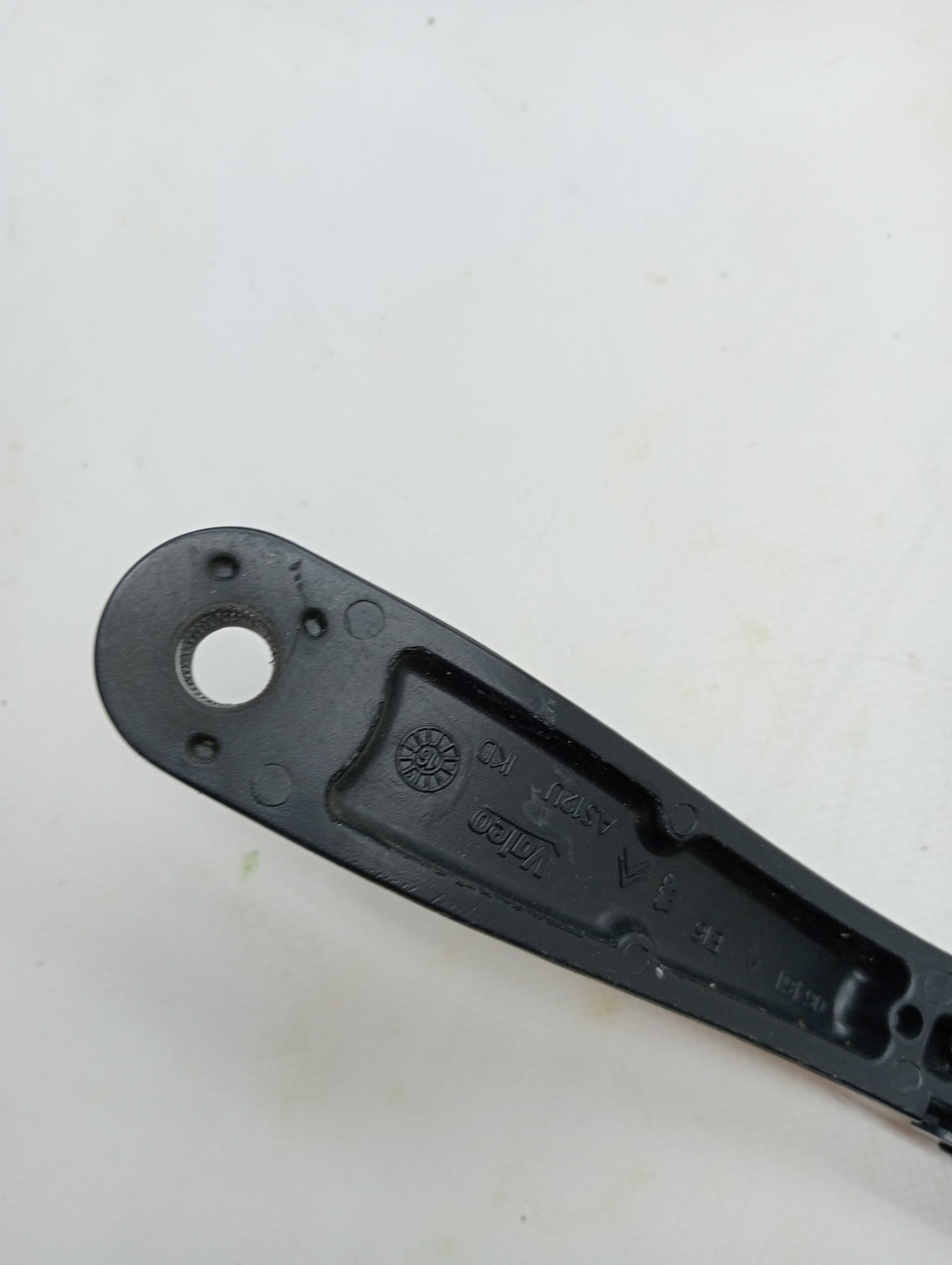 Brazo limpia delantero derecho CITROEN C3 3