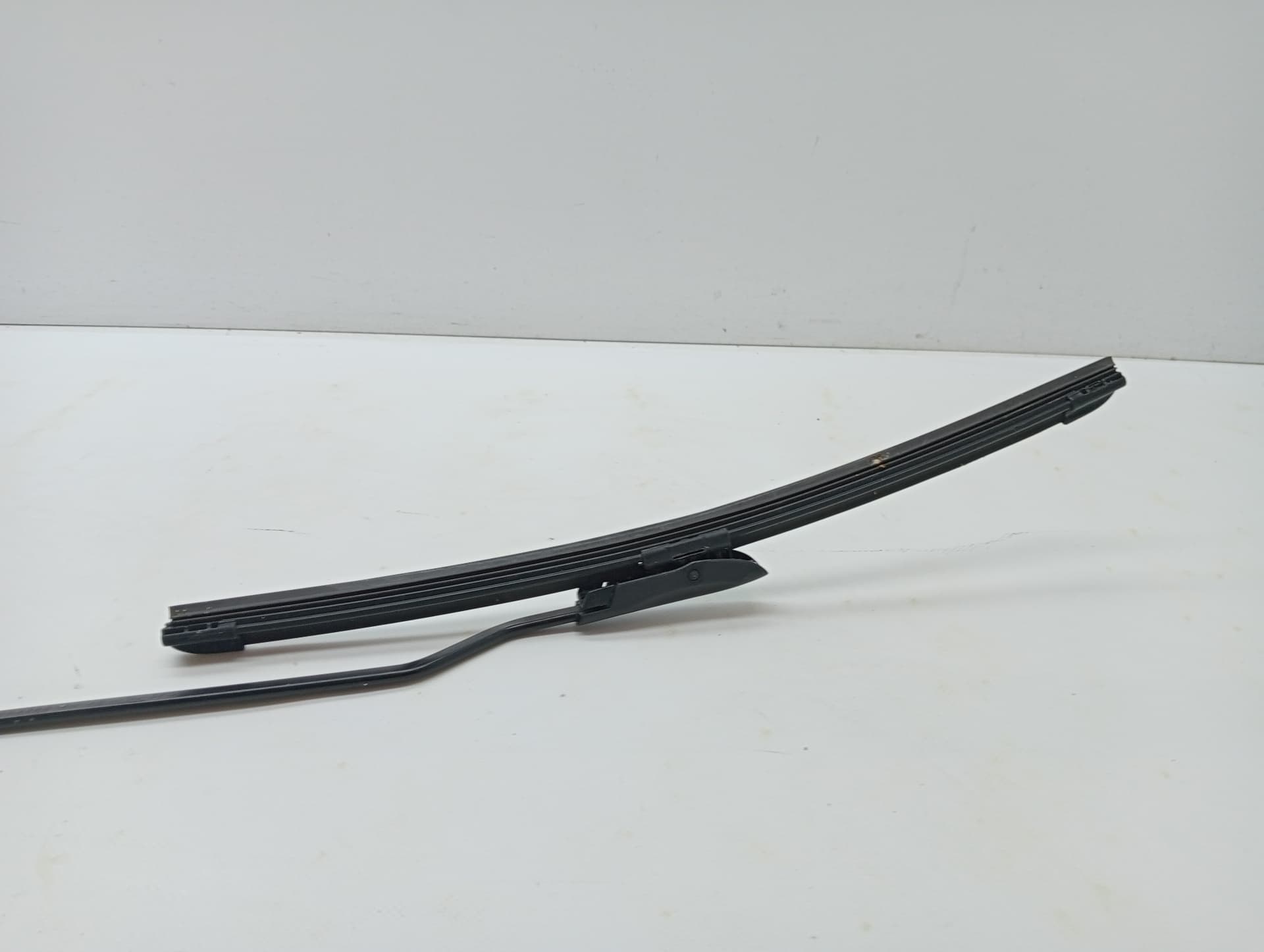 Brazo limpia delantero izquierdo CITROEN C3 3