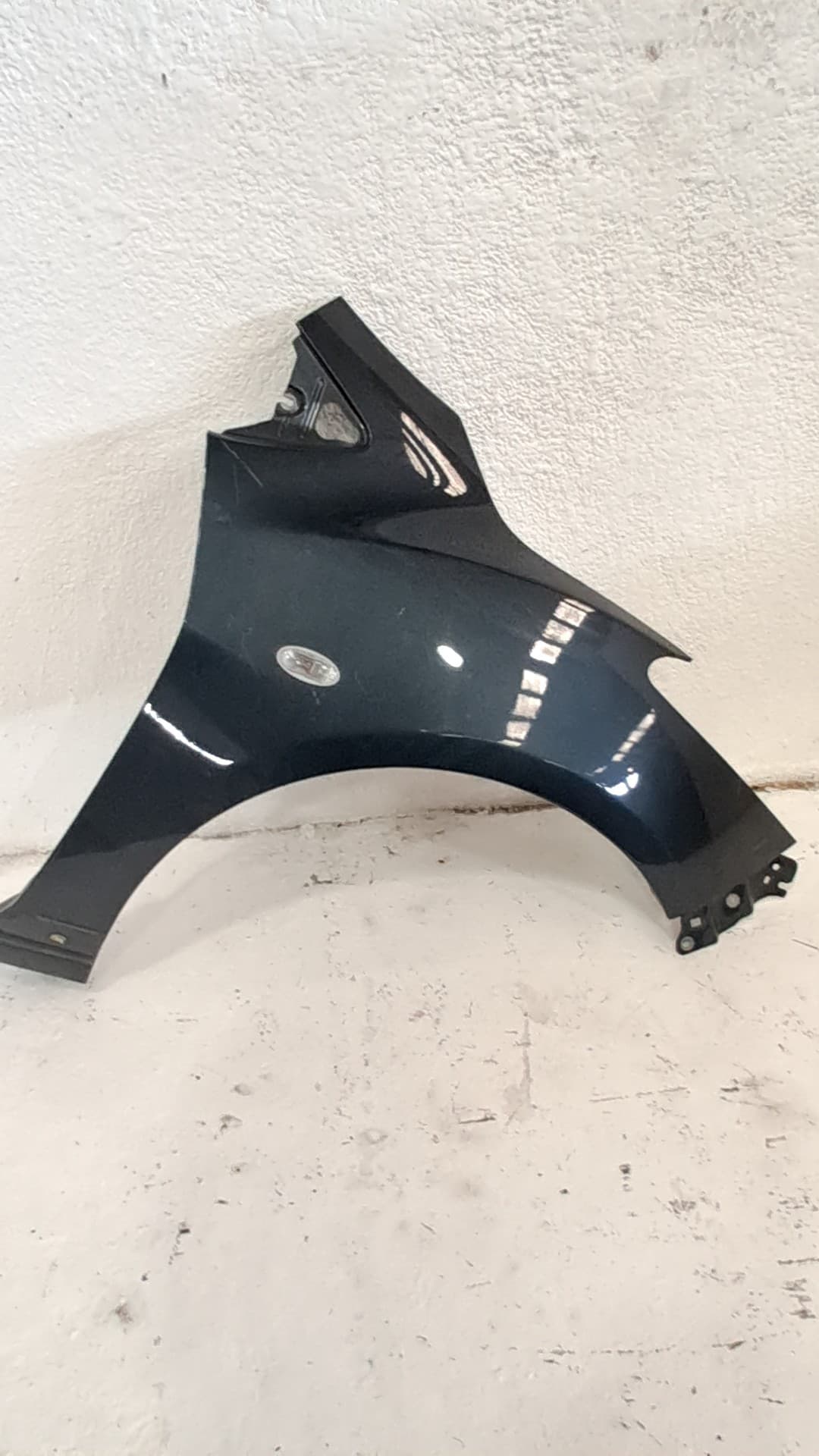 Aleta delantera derecha MAZDA 2 LIM