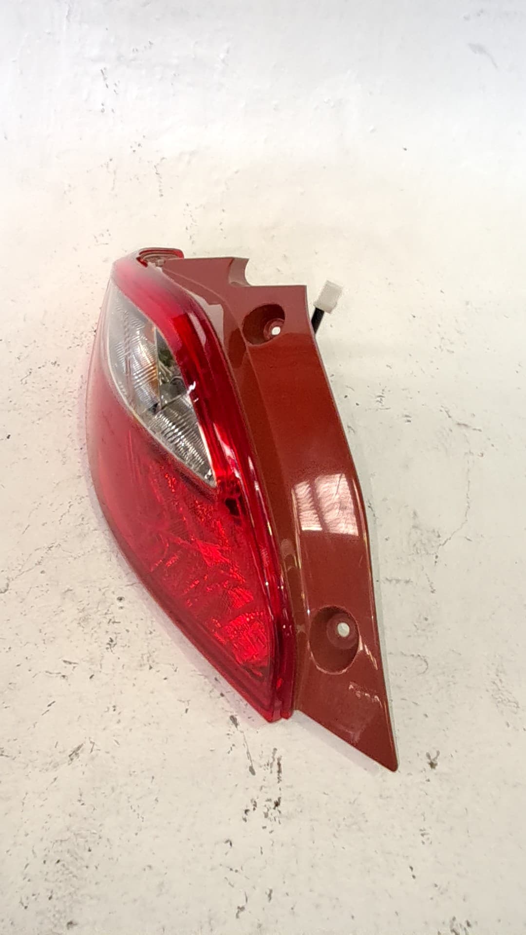Piloto trasero izquierdo MAZDA 2 LIM 3