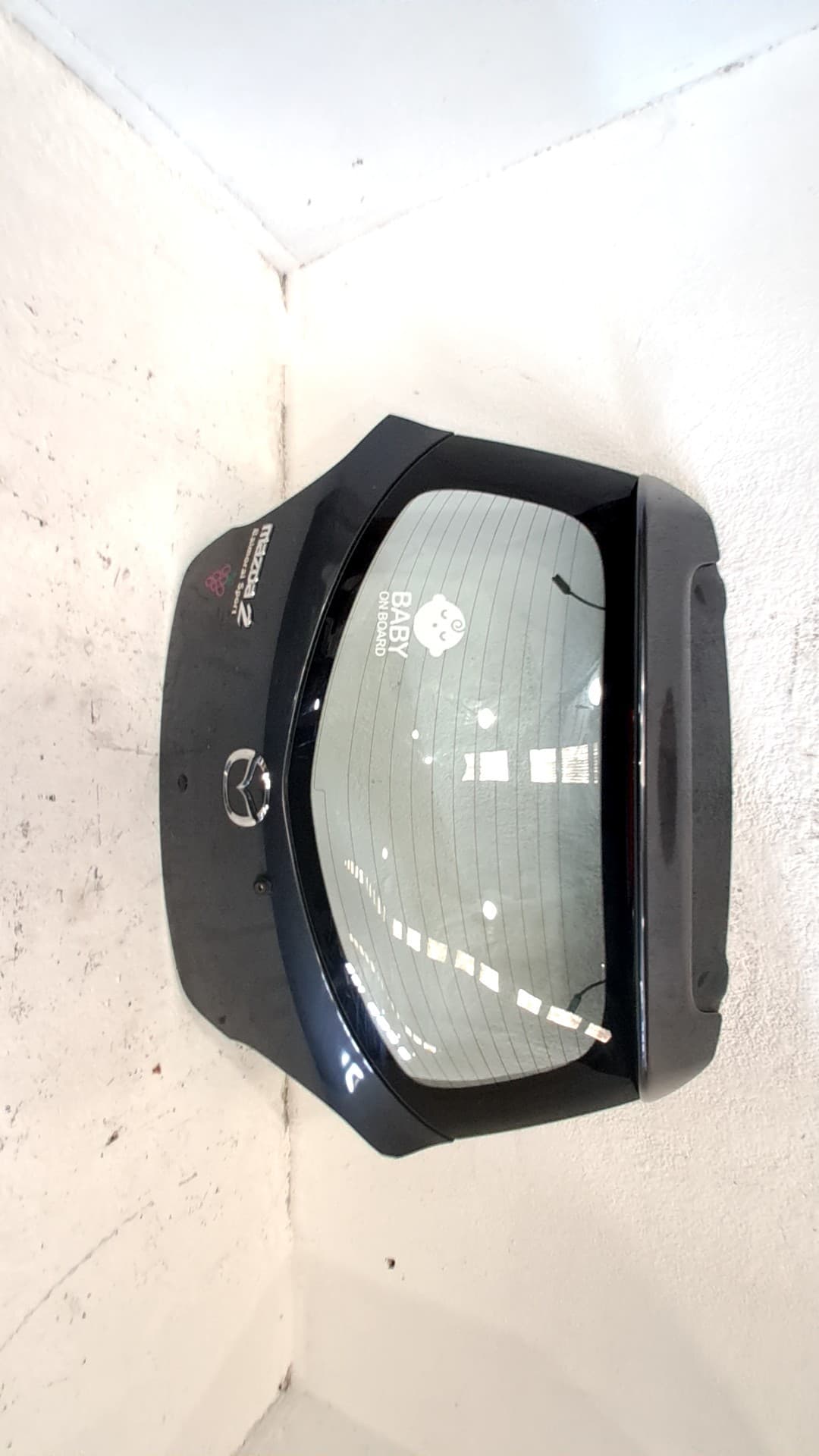 Porton trasero MAZDA 2 LIM