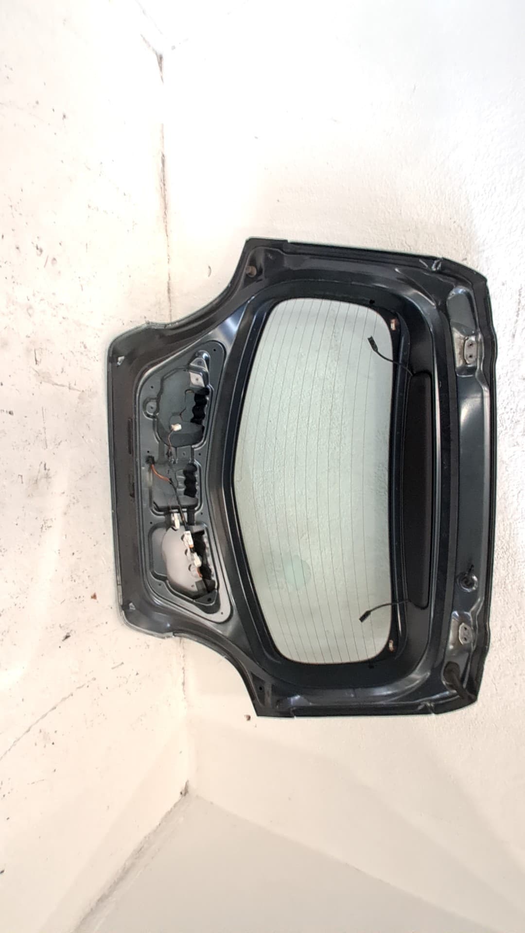 Porton trasero MAZDA 2 LIM 2