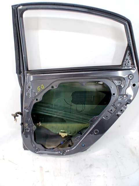 Puerta trasera derecha HYUNDAI I30 (GD)