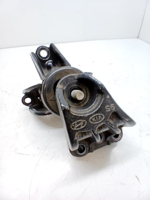 Soporte motor HYUNDAI I30 (GD)