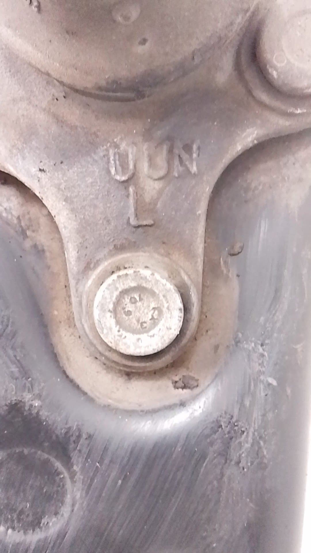 Brazo suspension inferior delantero izquierdo VOLKSWAGEN GOLF VII LIM 4