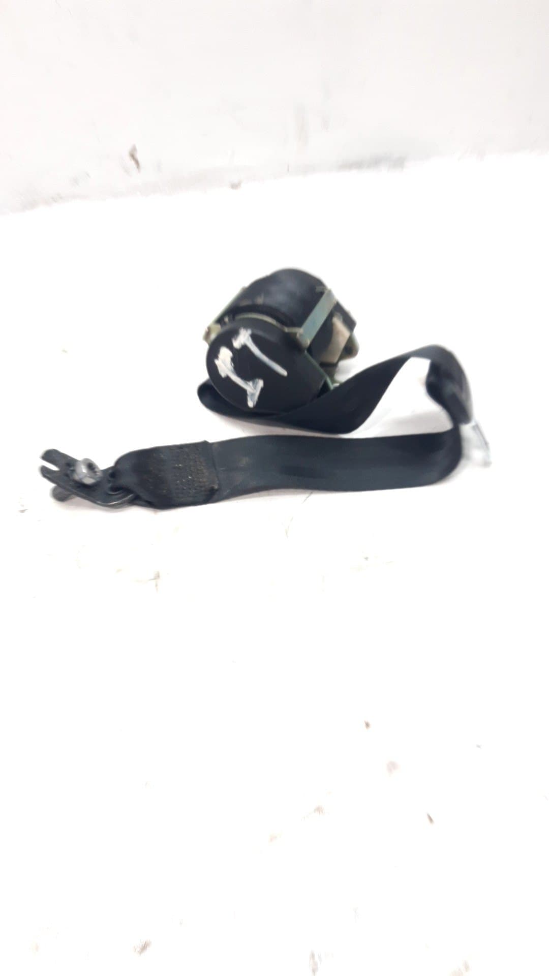 Cinturon seguridad trasero izquierdo VOLKSWAGEN GOLF VII LIM
