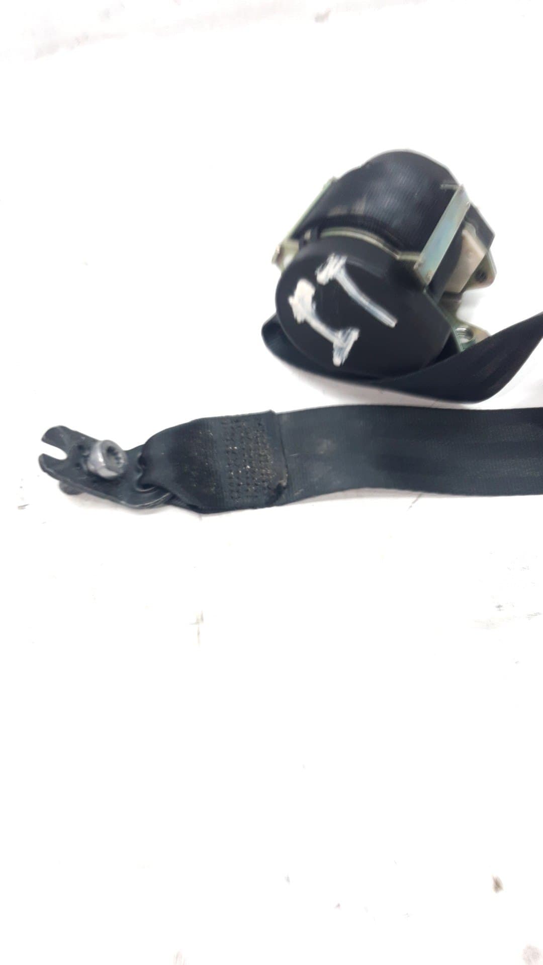 Cinturon seguridad trasero izquierdo VOLKSWAGEN GOLF VII LIM 3