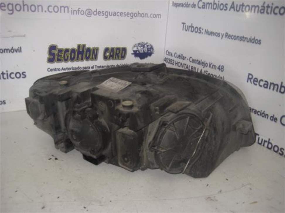 Faro derecho AUDI A4 BERLINA (8E) 3