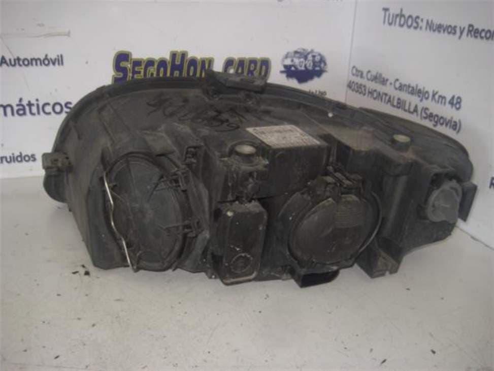 Faro izquierdo AUDI A4 BERLINA (8E) 3