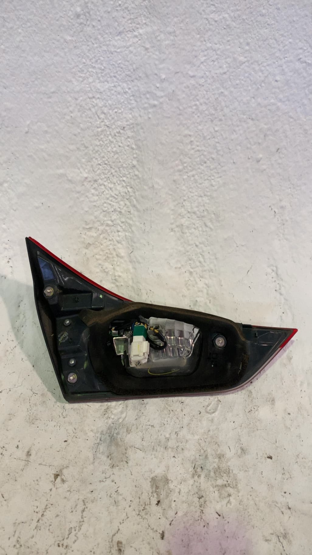Recambio TOYOTA COROLLA (E21) ref. 8158102830 2