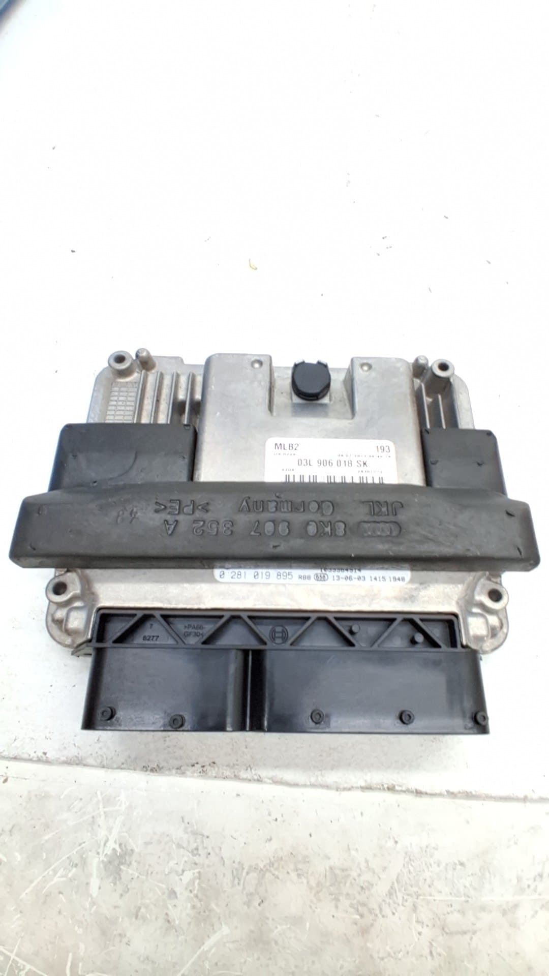 Centralita motor uce AUDI A4 BERLINA (8E)