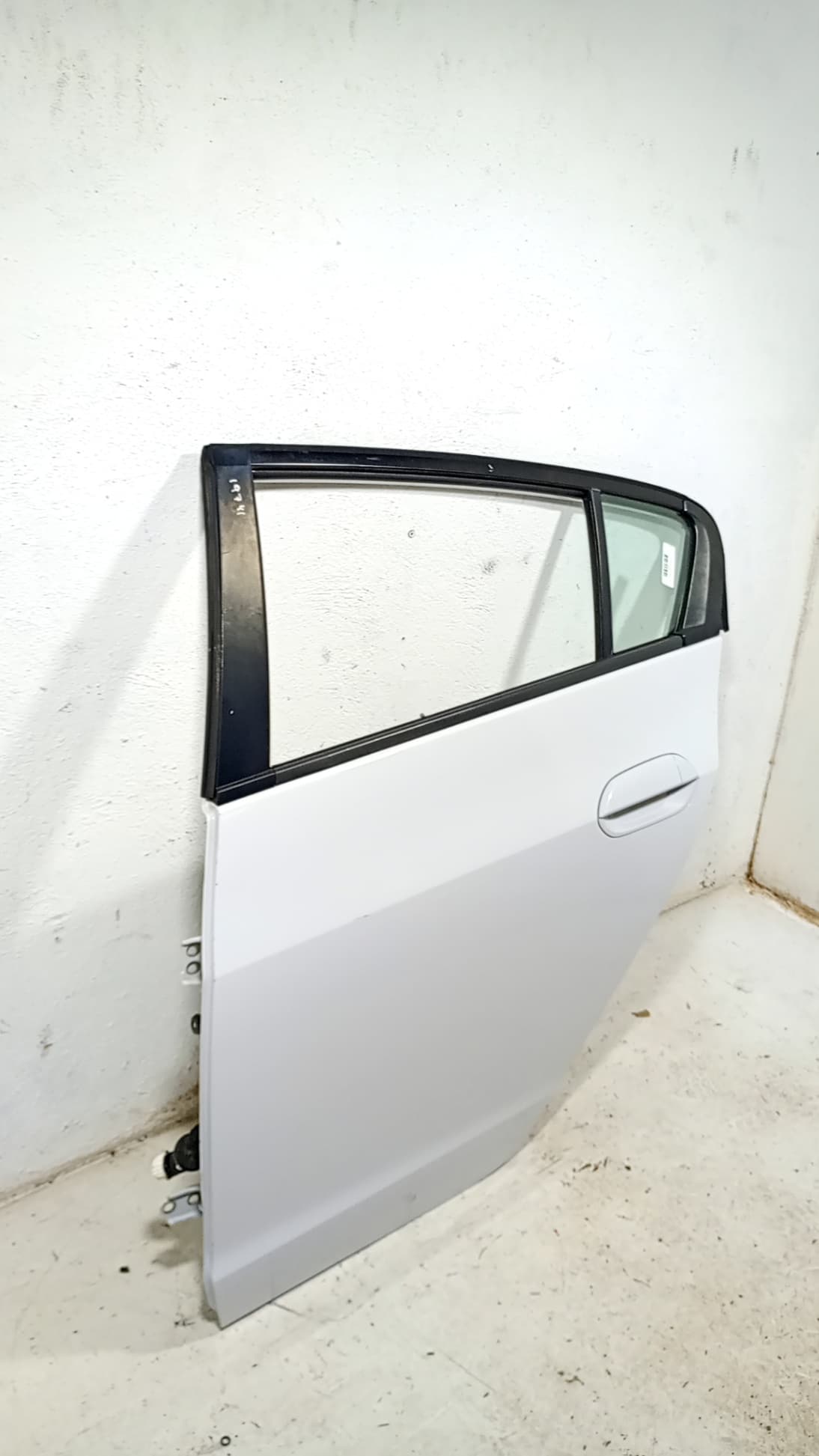 Puerta trasera izquierda HONDA INSIGHT (ZE2) 4
