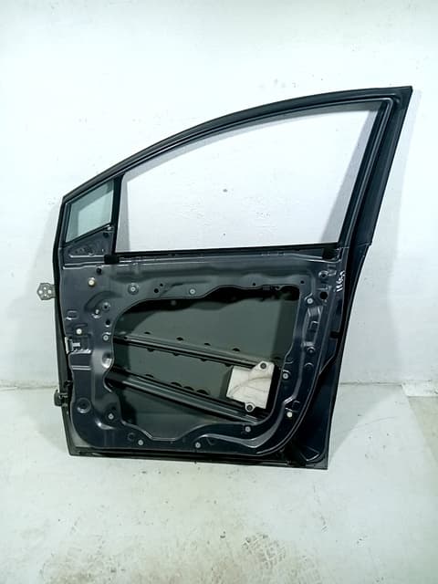 Puerta delantera derecha MAZDA 5 (CR)