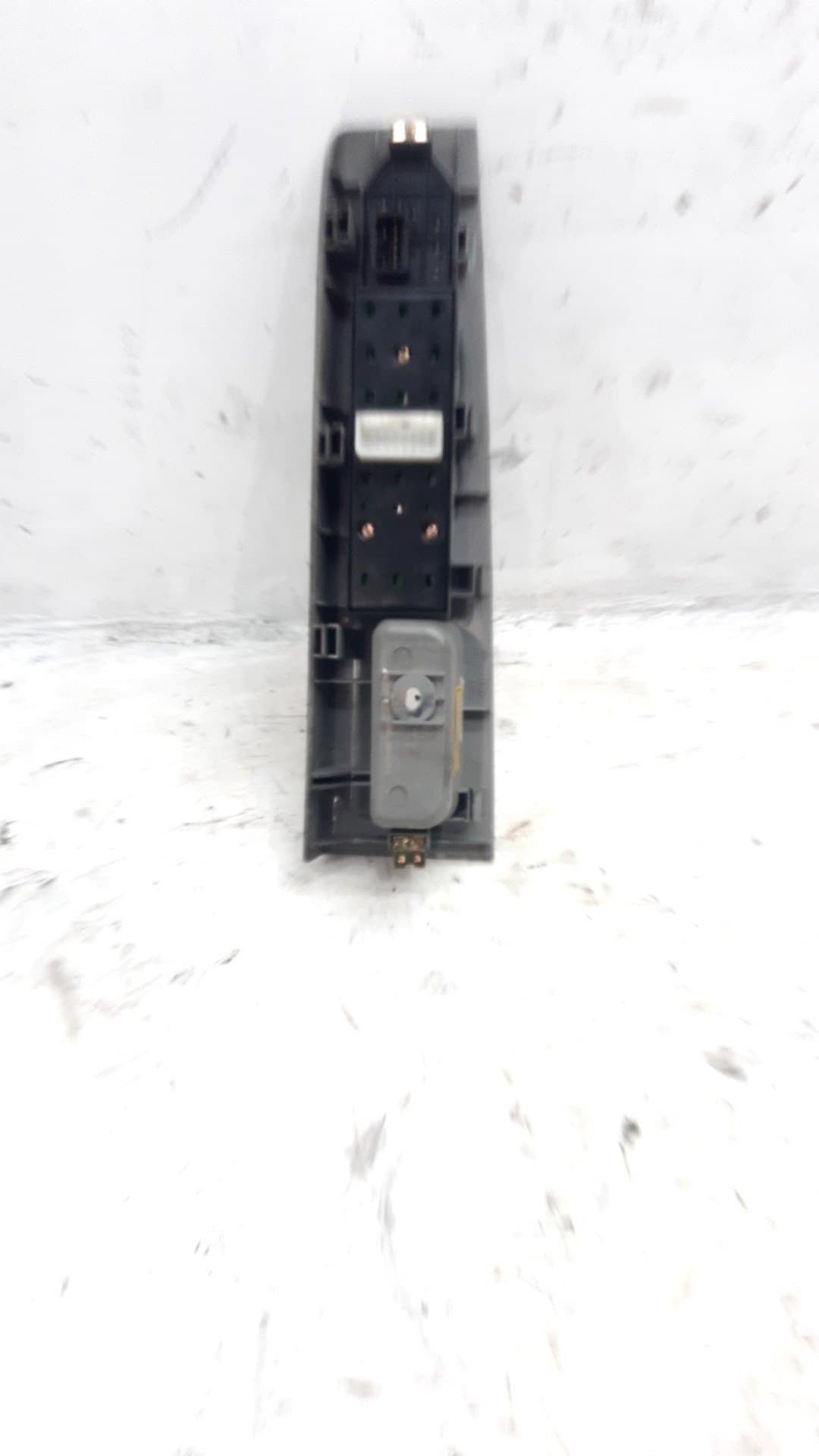 Mando elevalunas delantero izquierdo KIA SORENTO 3