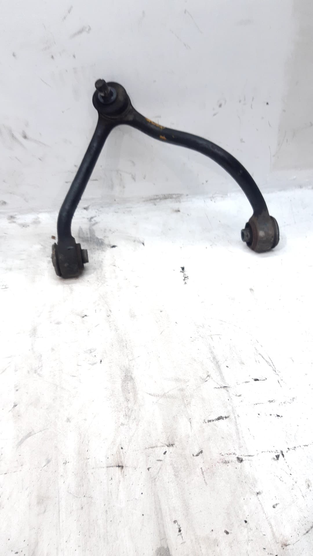 Brazo suspension superior delantero derecho KIA SORENTO 2