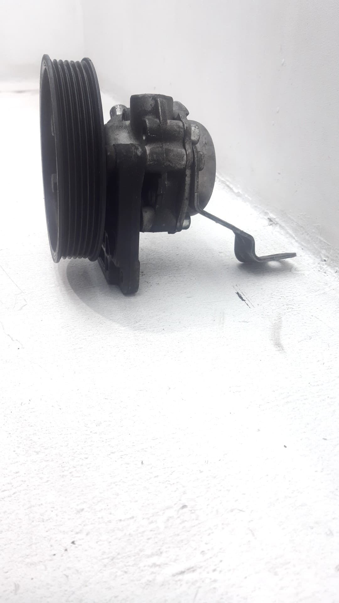 Bomba direccion BMW 3 COUPE (E46) 2
