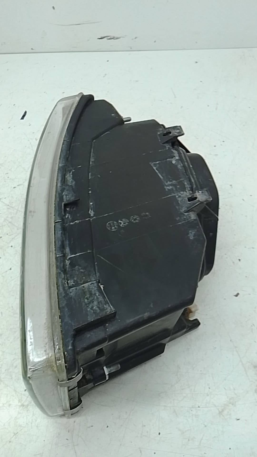 Faro izquierdo IVECO DAILY 3