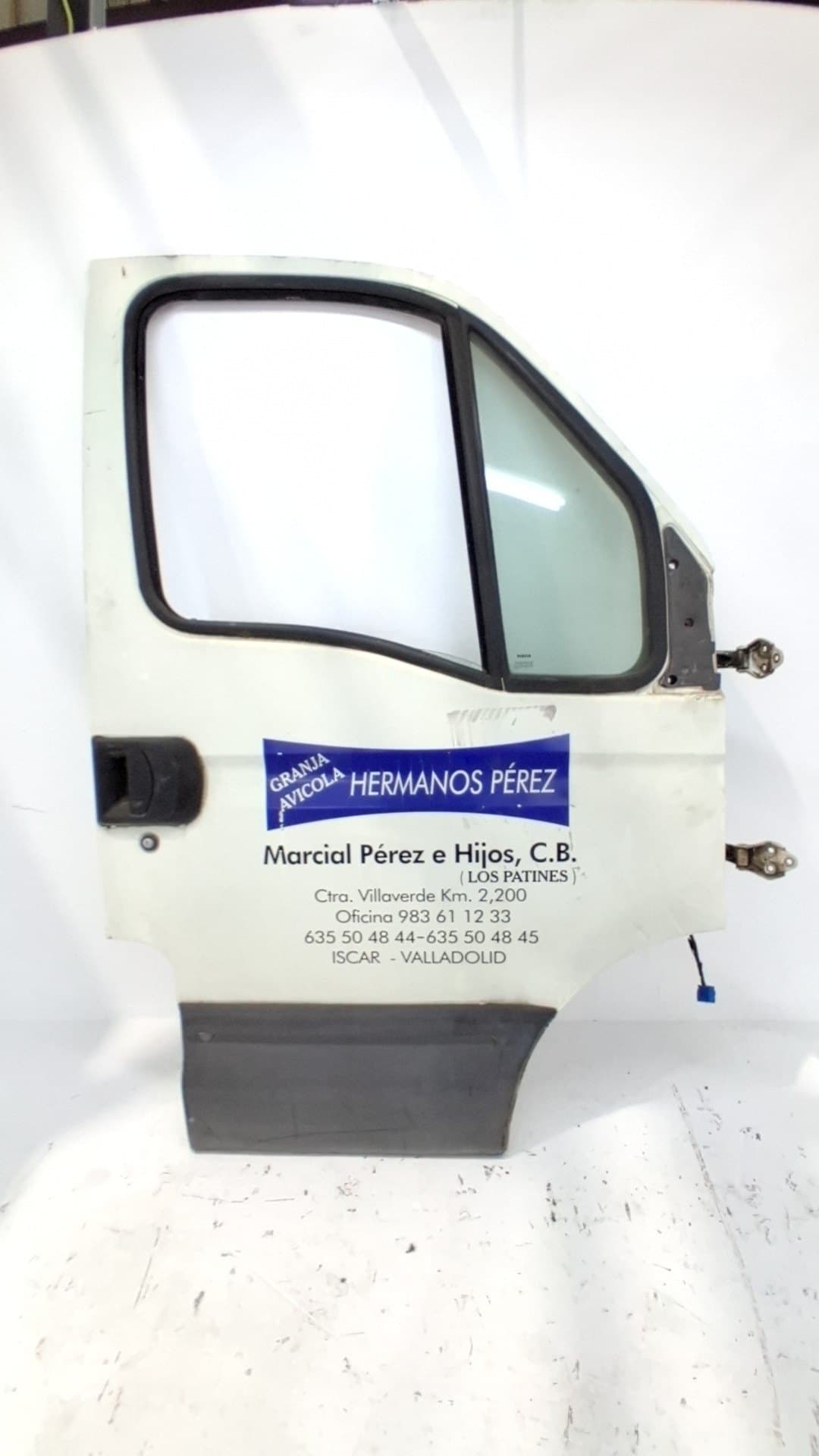 Puerta delantera derecha IVECO DAILY