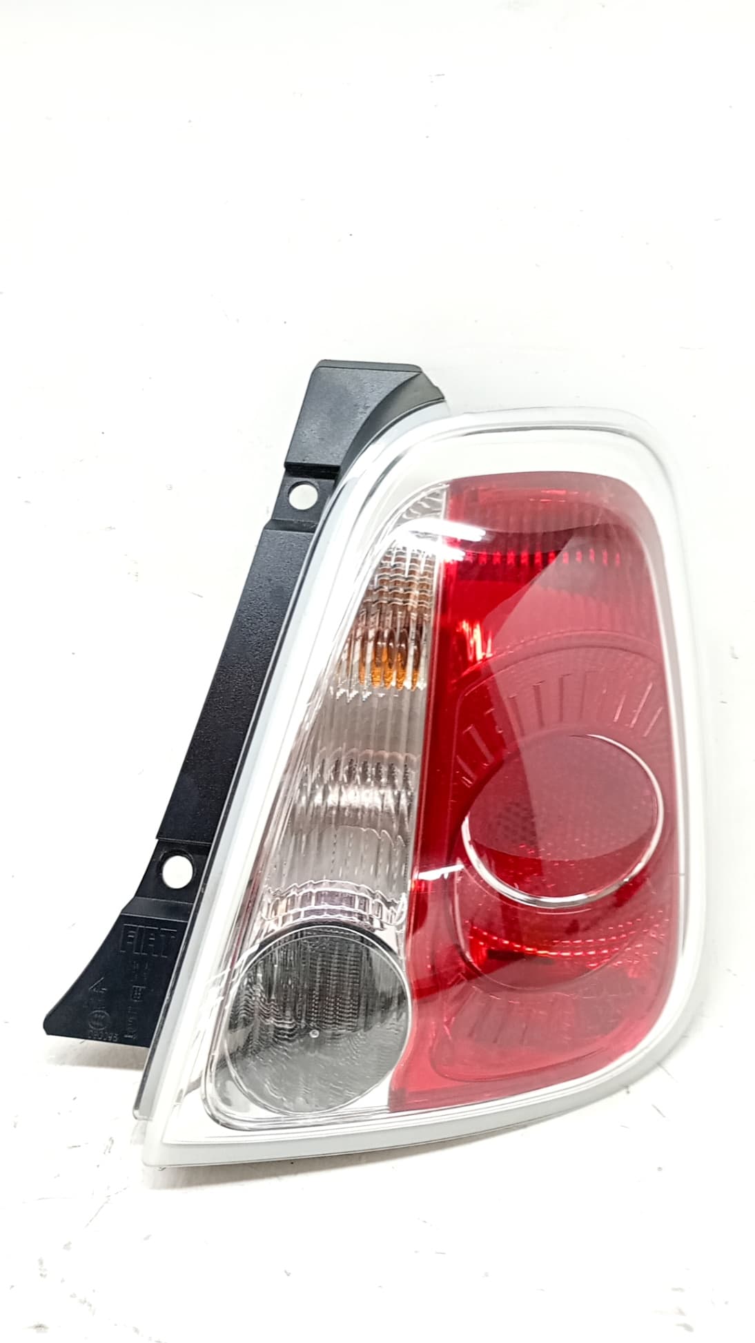 Piloto trasero derecho FIAT 500 CABRIO (150)