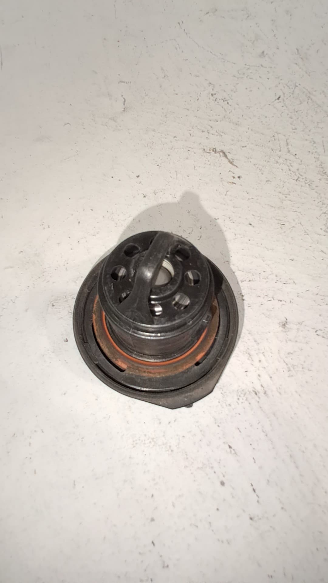Tapon combustible FIAT 500 CABRIO (150) 2