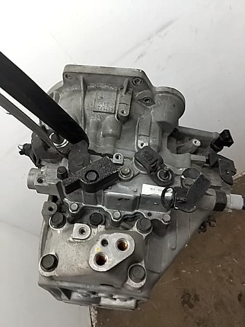 Caja cambios KIA RIO II (JB) 3