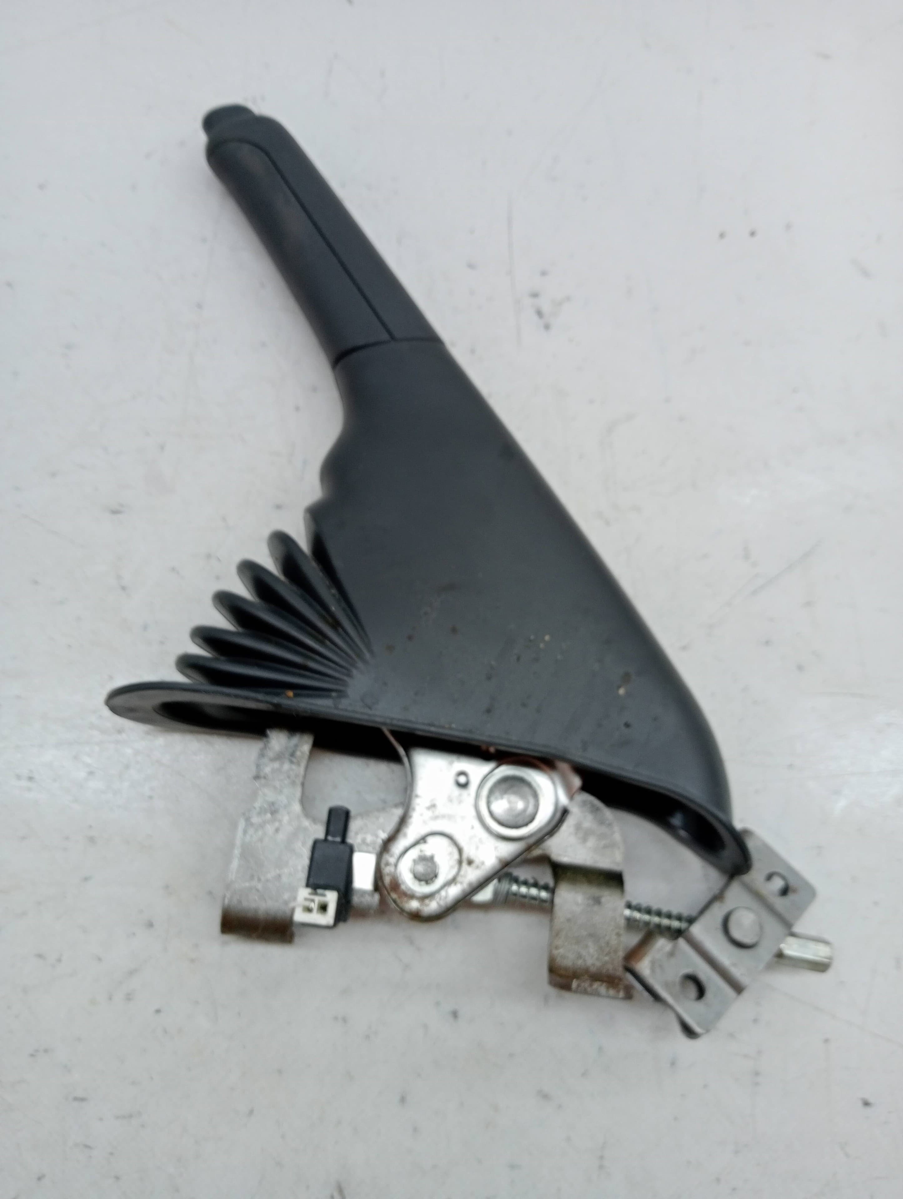 Palanca freno de mano FIAT 500 CABRIO (150) 2