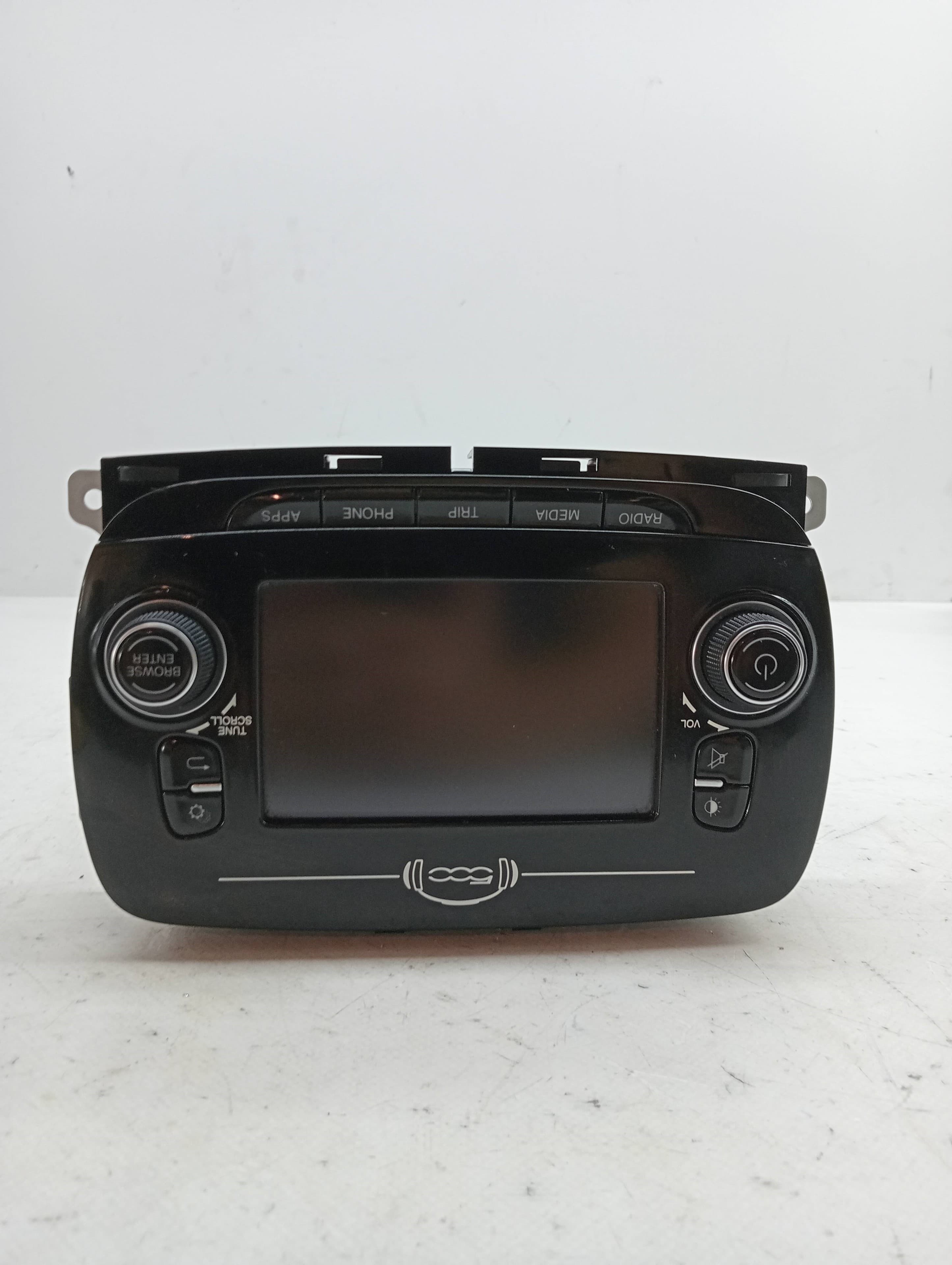 Pantalla multifuncion FIAT 500 CABRIO (150)