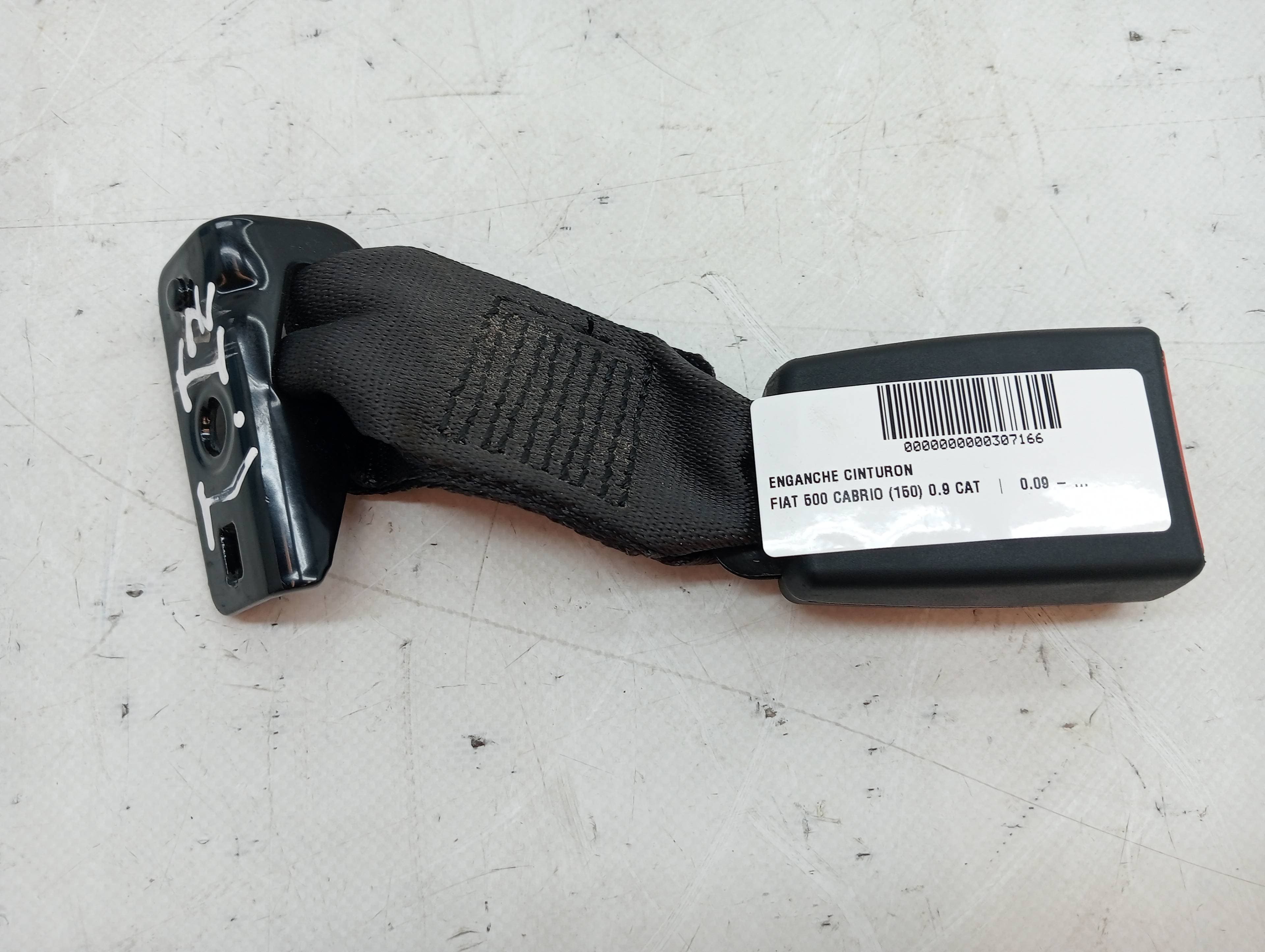 Enganche cinturon FIAT 500 CABRIO (150)