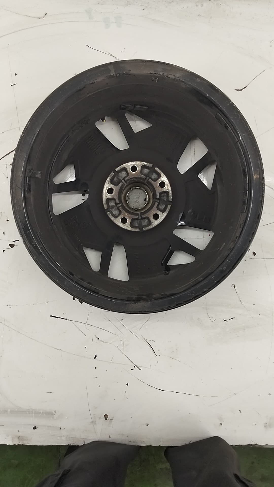 Llanta NISSAN TOWNSTAR COMBI 2