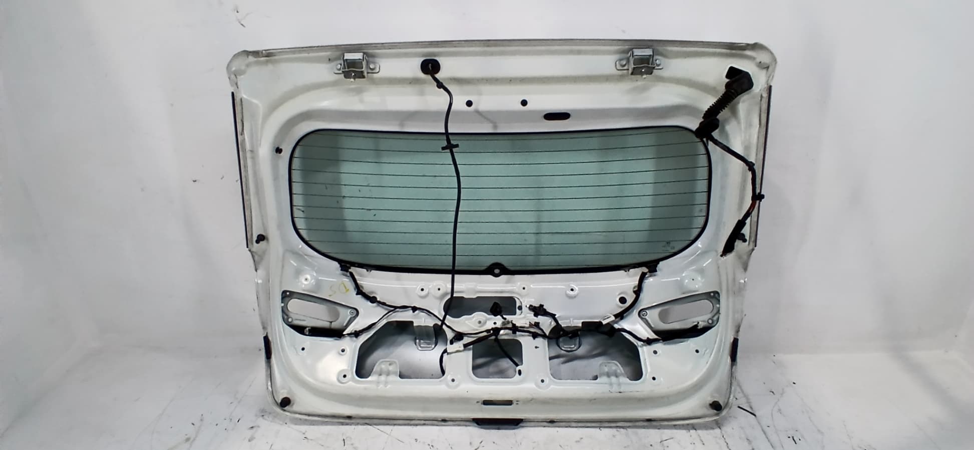 Porton trasero HYUNDAI I20 2