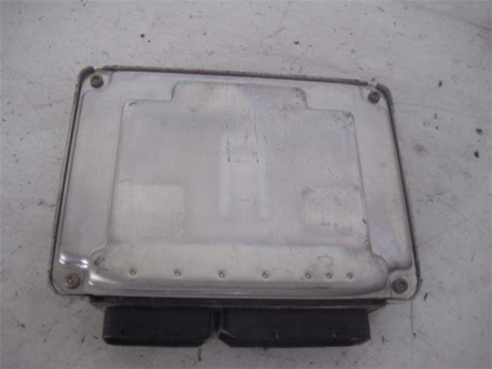 Centralita motor uce SEAT LEON (1M1) 3