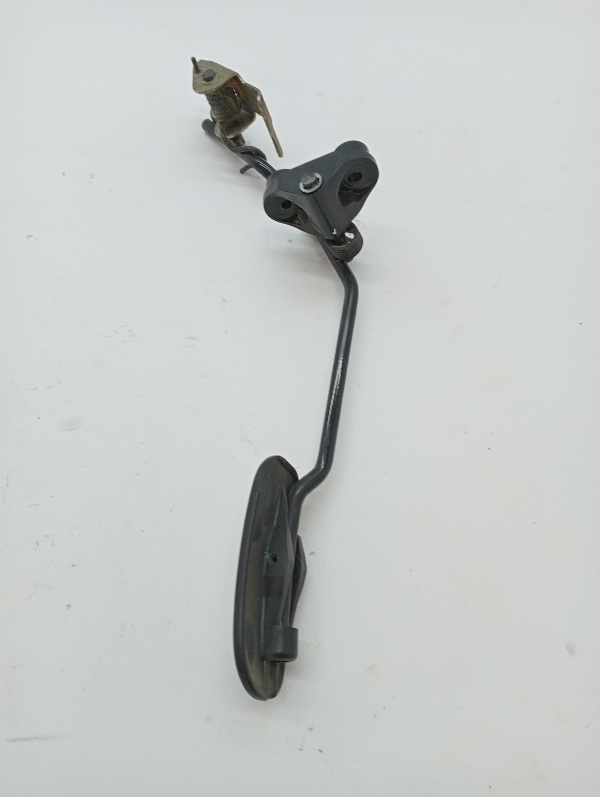 Pedal acelerador LEXUS IS200 (GXE10) 2