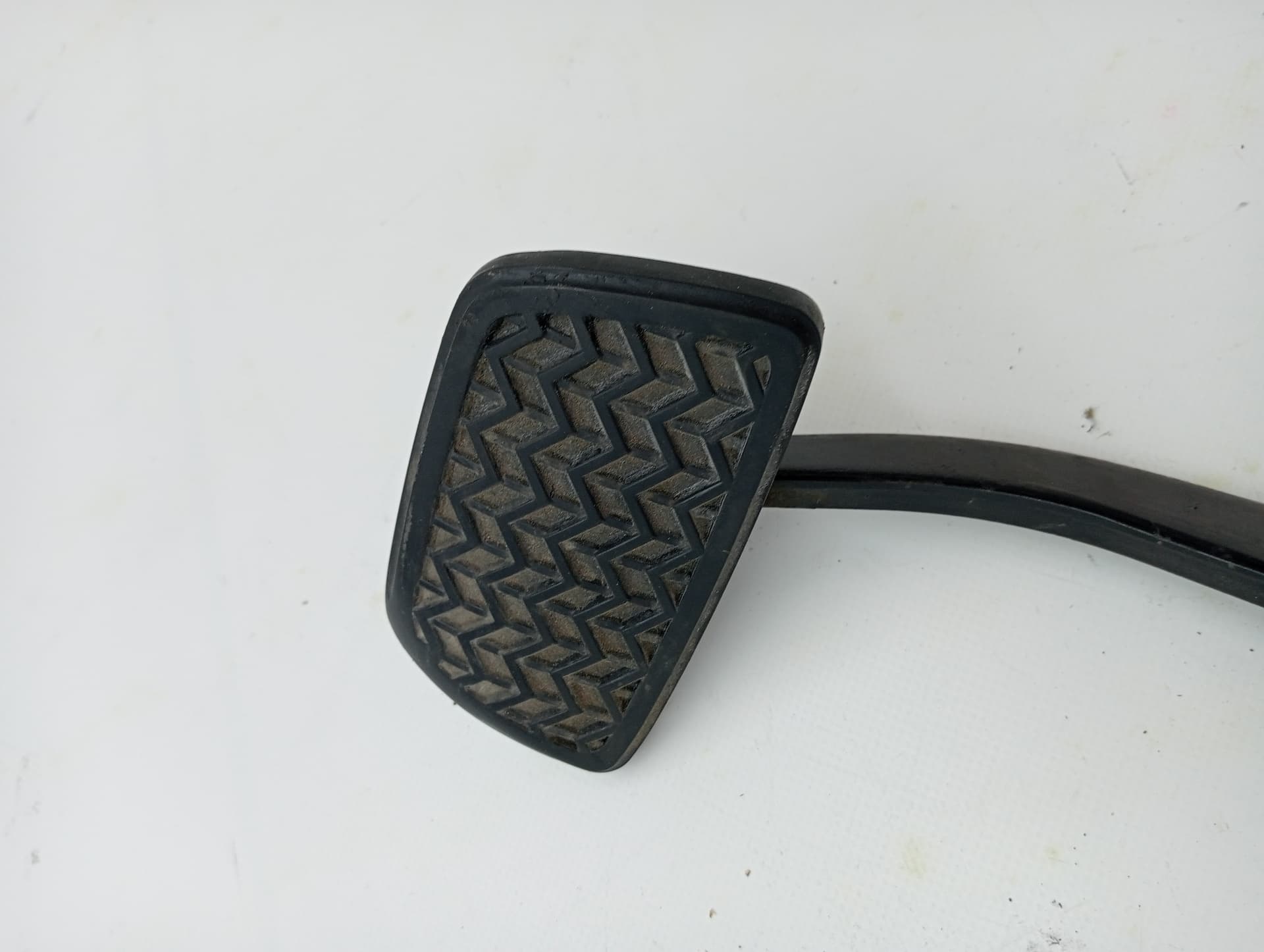 Pedal freno LEXUS IS200 (GXE10) 2