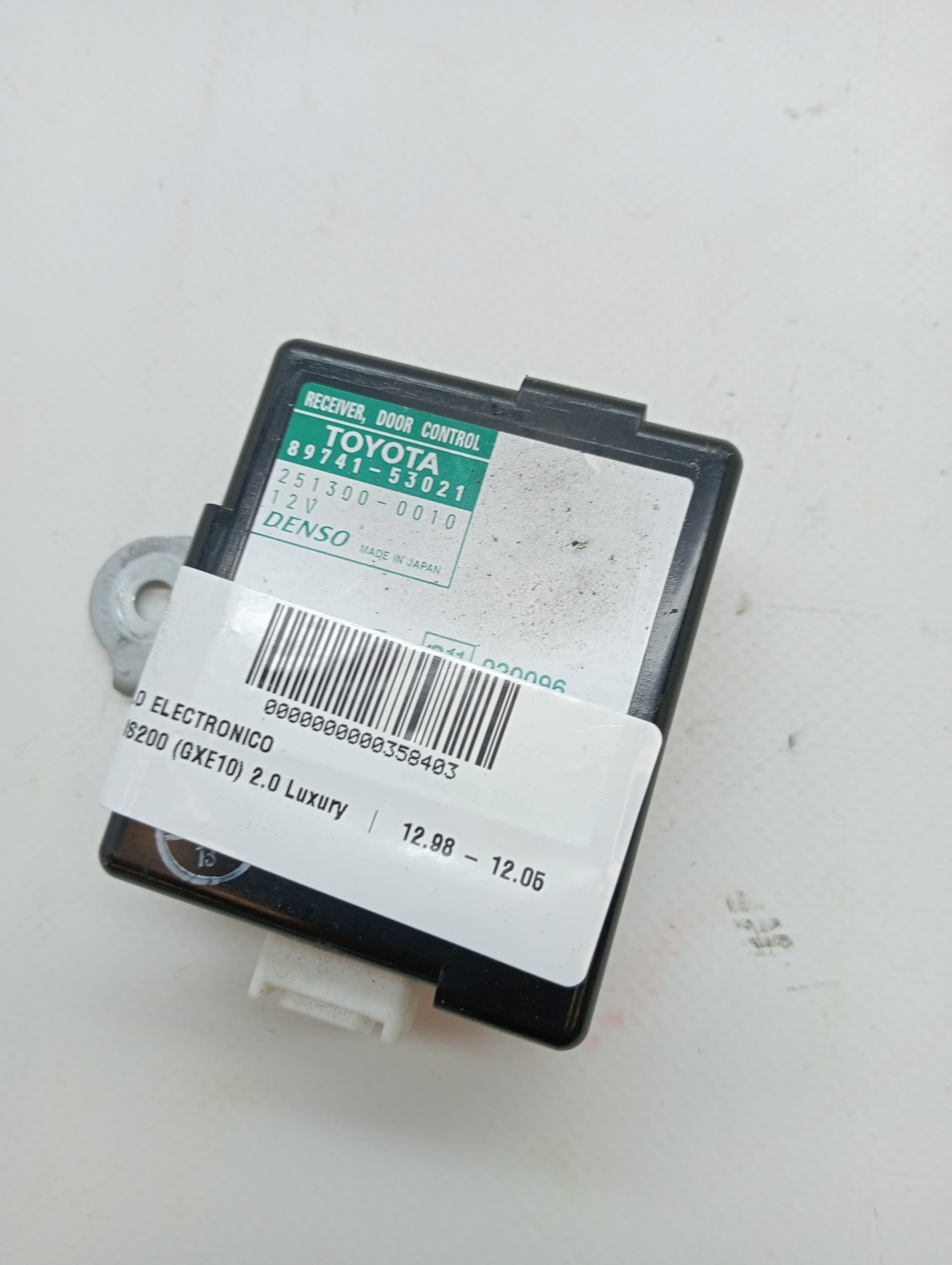 Modulo electronico LEXUS IS200 (GXE10) 3