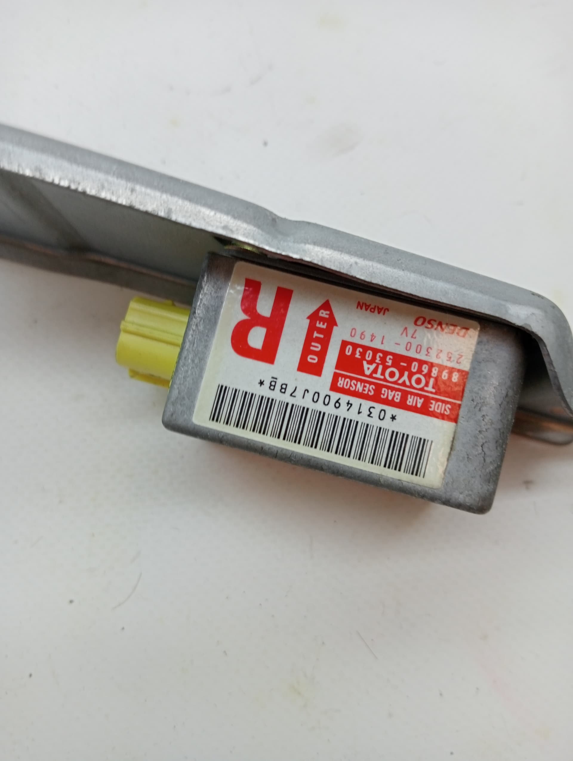 Modulo electronico LEXUS IS200 (GXE10) 3