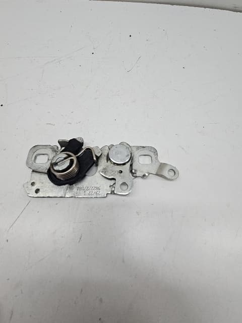Cerradura capot OPEL CORSA F