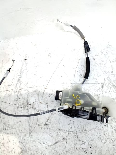 Cerradura puerta delantera izquierda OPEL CORSA F
