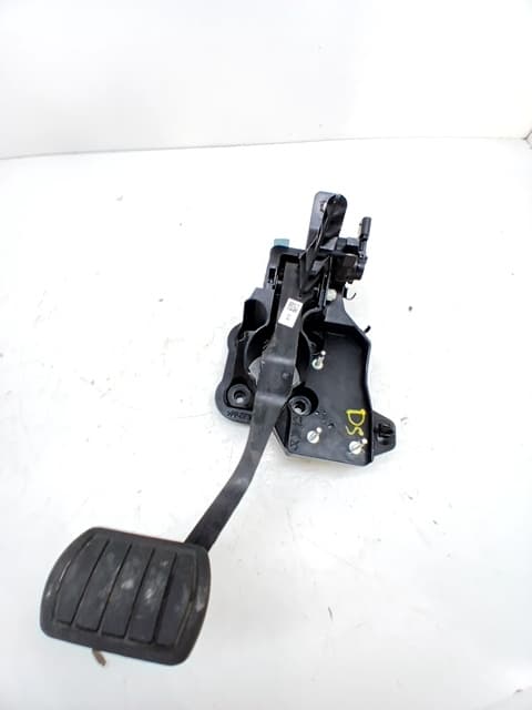 Pedal freno OPEL CORSA F