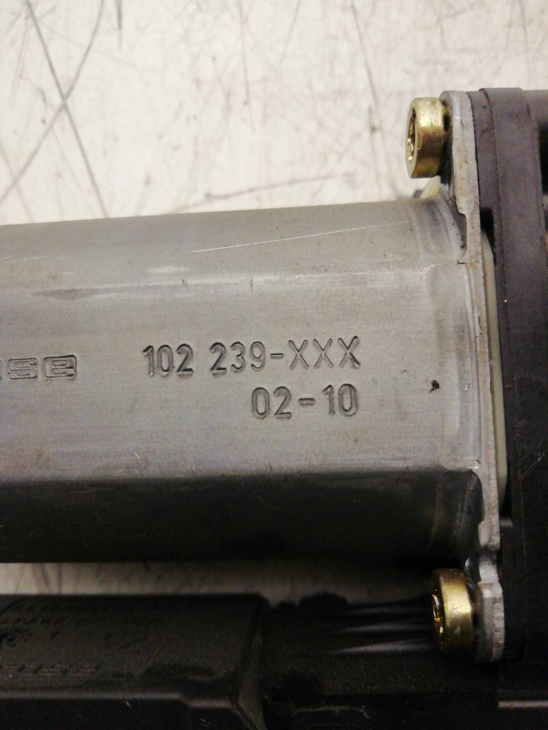 Motor elevalunas delantero izquierdo PEUGEOT 307 BREAK / SW (S1) 3